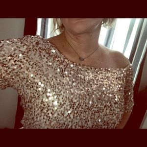 Sequin T style top